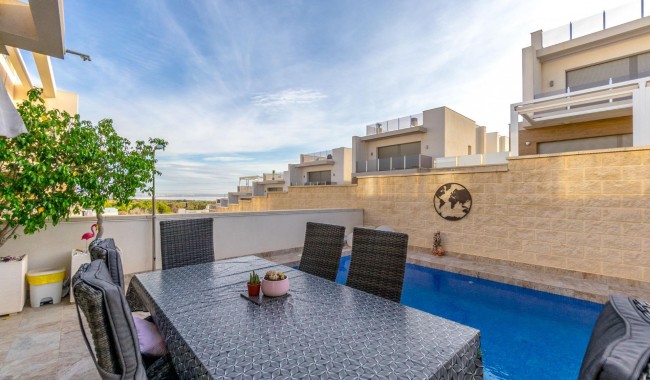 Resale - Villa - Orihuela Costa - PAU 26