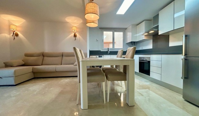 Resale - Apartment - Torrevieja - Punta prima