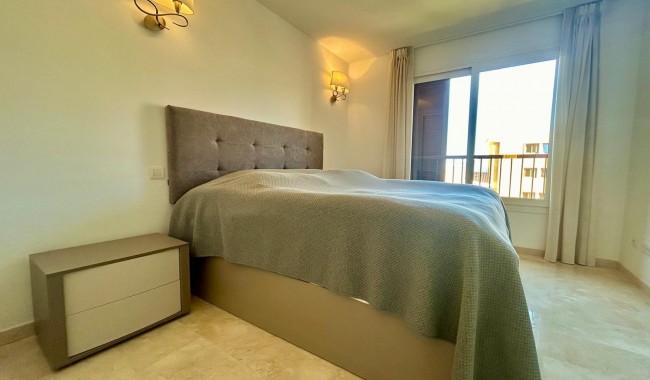 Resale - Apartment - Torrevieja - Punta prima