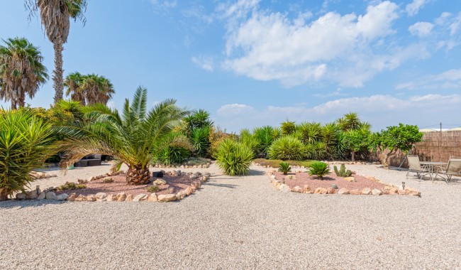 Resale - Villa - Formentera del Segura