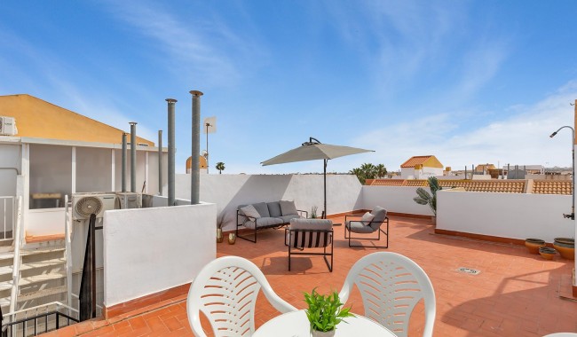 Apartament - Sprzedaż - Torrevieja - Torretas