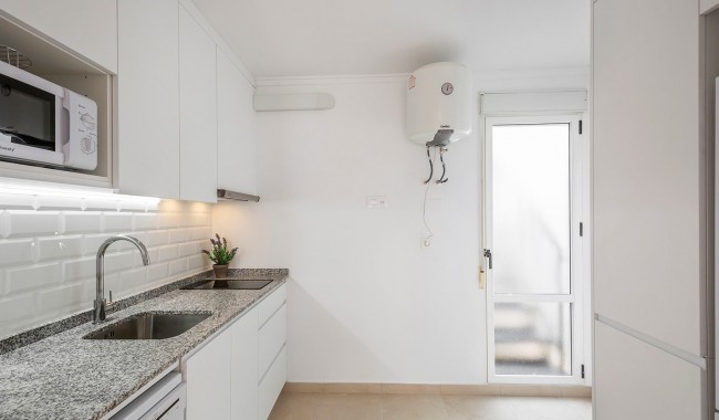 Sprzedaż - Apartament - Torrevieja - Torretas