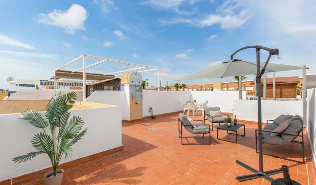 Resale - Apartment - Torrevieja - Torretas