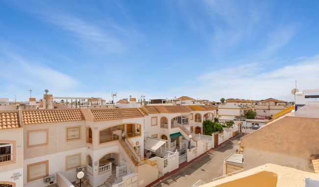 Resale - Apartment - Torrevieja - Torretas