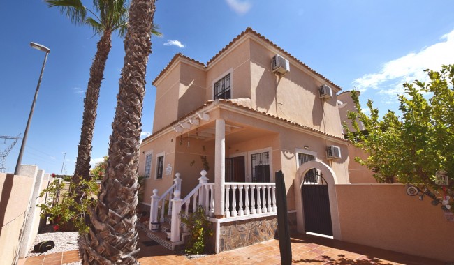 Resale - Villa - Benijófar - Atalaya Park