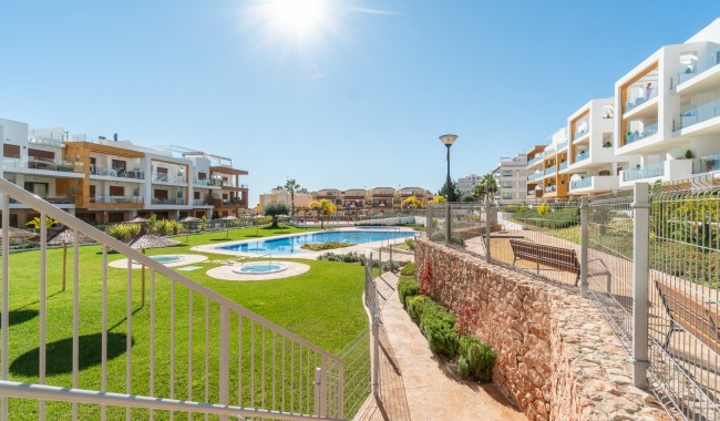 Sprzedaż - Apartament - Orihuela costa - Villamartín