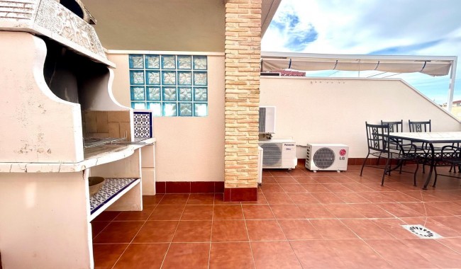 Resale - Apartment - Orihuela Costa - La Zenia