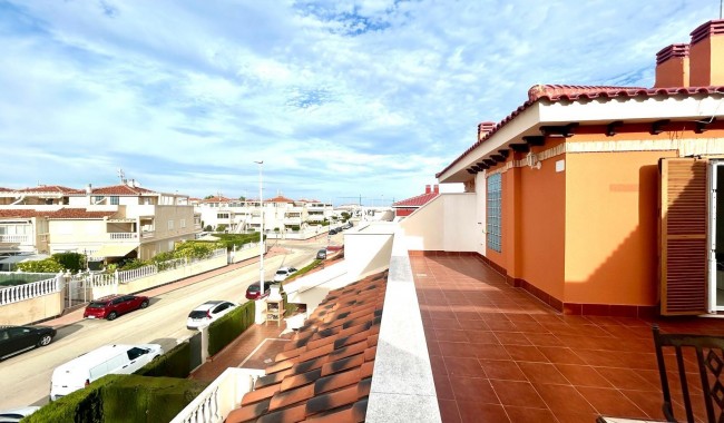 Resale - Apartment - Orihuela Costa - La Zenia