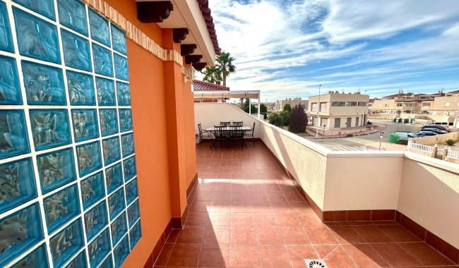 Sprzedaż - Apartament - Orihuela costa - La Zenia