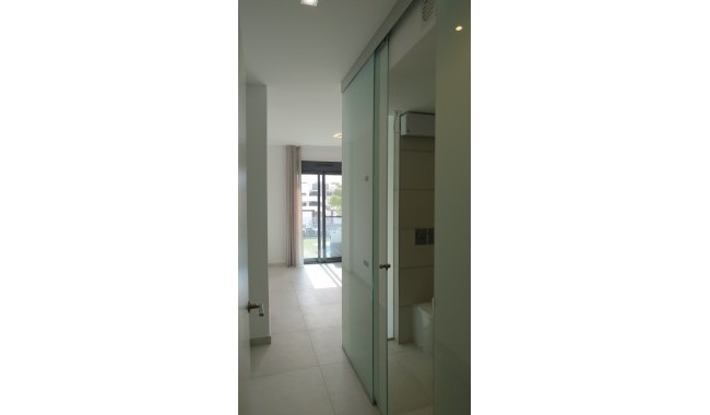 Resale - Apartment - Guardamar - El Raso