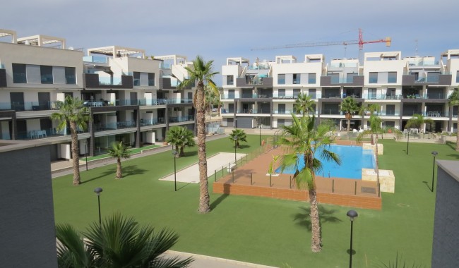 Resale - Apartment - Guardamar - El Raso