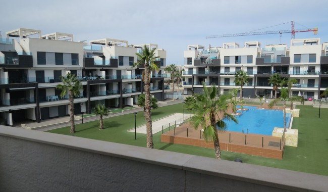 Resale - Apartment - Guardamar - El Raso