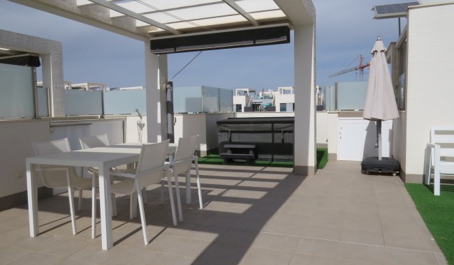 Resale - Apartment - Guardamar - El Raso