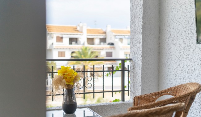 Resale - Apartment - Orihuela Costa - Playa Flamenca