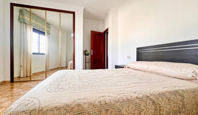 Sprzedaż - Apartament - San Miguel de Salinas - Pueblo