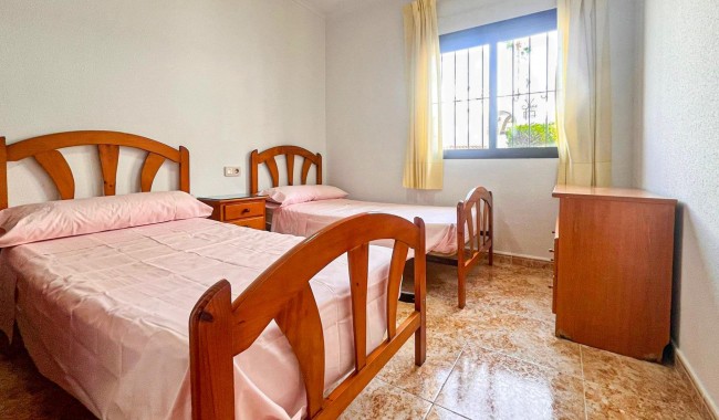 Sprzedaż - Apartament - San Miguel de Salinas - Pueblo