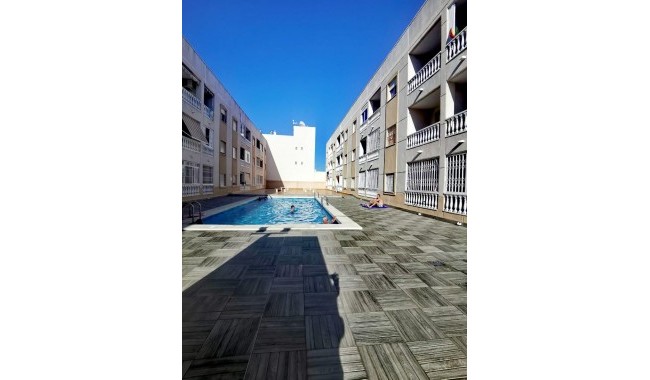 Resale - Apartment - Torrevieja - Centro