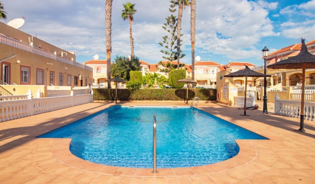 Resale - Townhouse - Orihuela Costa - La Zenia