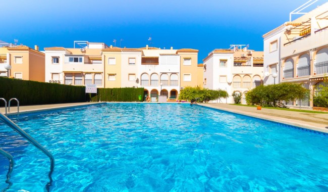 Resale - Apartment - Torrevieja - Playa de los Naufragos