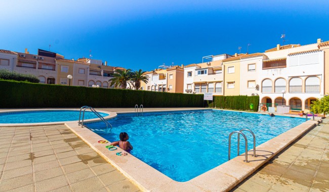 Sprzedaż - Apartament - Torrevieja - Playa de los Naufragos