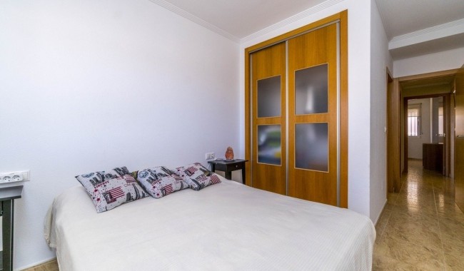 Resale - Apartment - Orihuela Costa - Dehesa de Campoamor