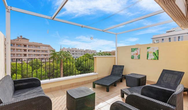 Resale - Apartment - Orihuela Costa - Los Dolses