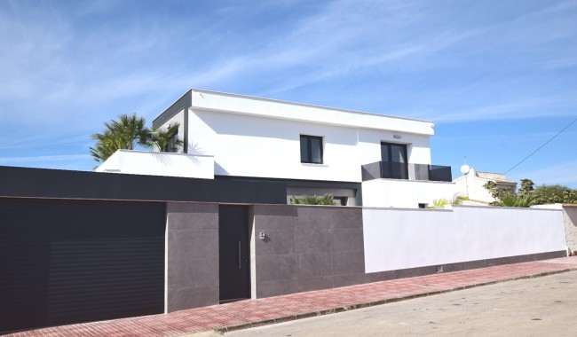 Chalet - Nueva construcción  - Ciudad Quesada/Rojales - Central Quesada