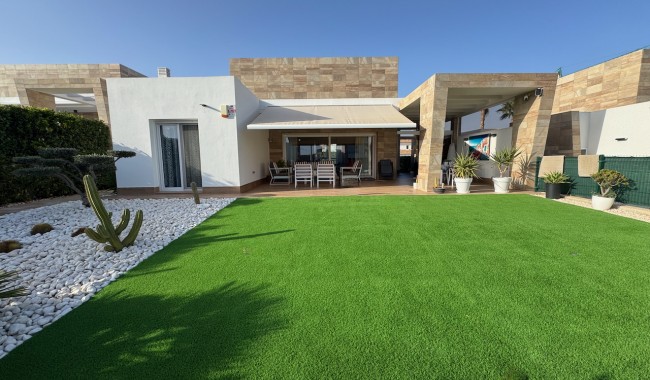 Resale - Villa - Algorfa - La Finca golf