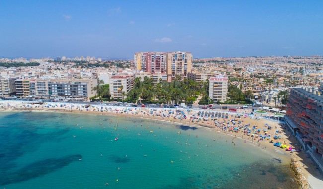 Resale - Apartment - Torrevieja - Playa de los locos