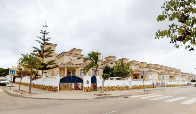 Nueva construcción  - Chalet - San Miguel de Salinas - Cerro del Sol