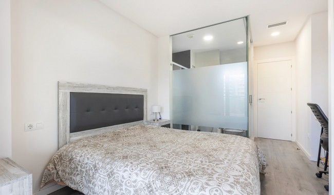 Sprzedaż - Apartament - Orihuela costa - Villamartín-Las Filipinas