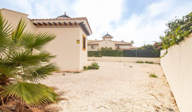 Segunda mano - Chalet - Orihuela Costa - Lomas de Cabo Roig