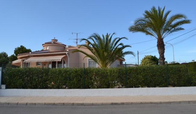 Begagnad - Villa - Ciudad Quesada/Rojales - Central Quesada