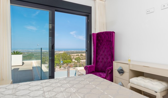 Resale - Villa - San Miguel de Salinas