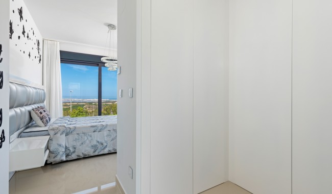 Resale - Villa - San Miguel de Salinas