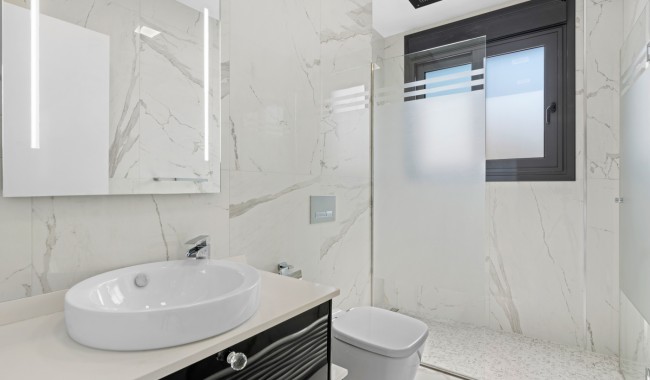Resale - Villa - San Miguel de Salinas