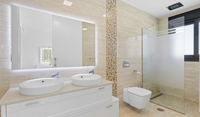 Resale - Villa - San Miguel de Salinas