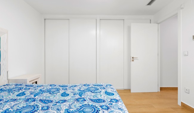 Resale - Villa - San Miguel de Salinas