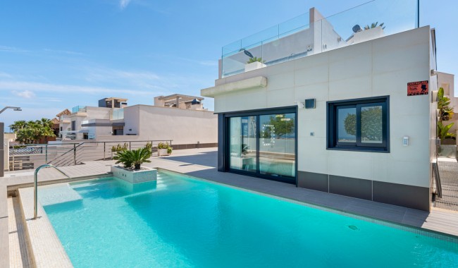 Resale - Villa - San Miguel de Salinas