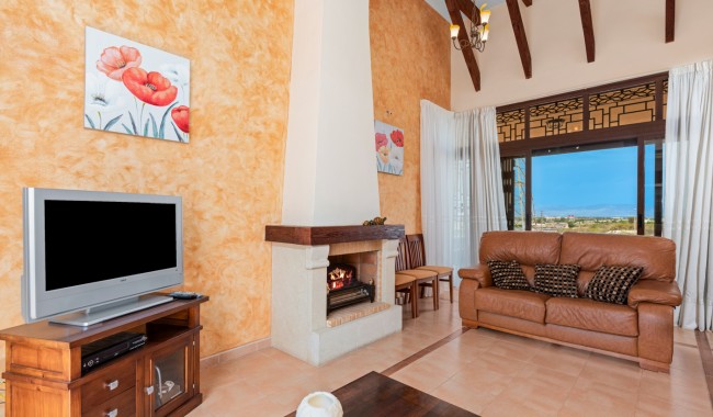 Resale - Villa - Algorfa