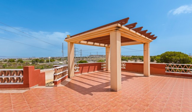 Resale - Villa - Algorfa