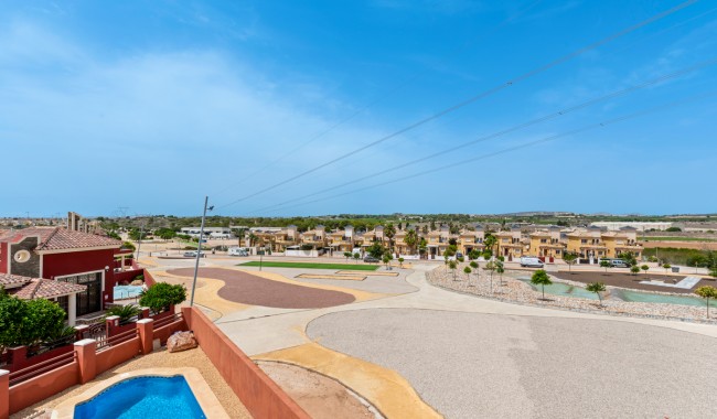 Resale - Villa - Algorfa