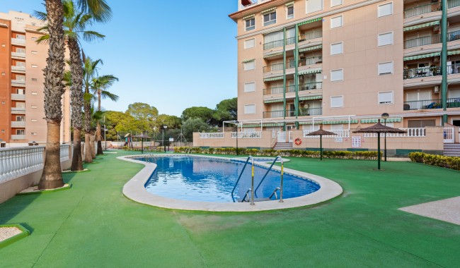 Resale - Apartment - Guardamar