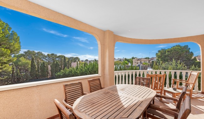 Begagnad - Villa - Torrevieja - Los Balcones