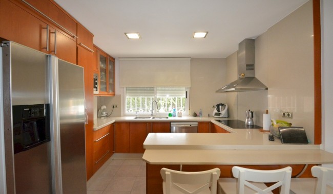 Begagnad - Finca - Almoradi