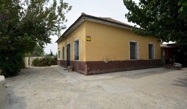 Begagnad - Finca - Almoradi