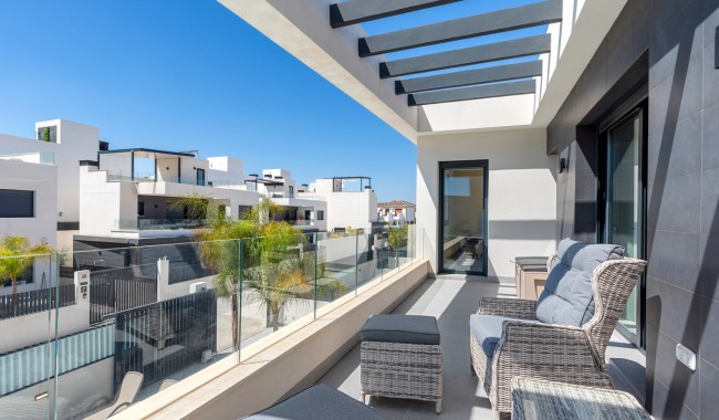 Brukt - Villa - Algorfa - La Finca golf