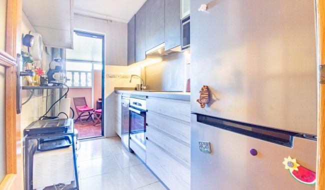 Resale - Apartment - Torrevieja - La Siesta - El Salado - Torreta