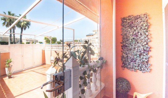 Resale - Apartment - Torrevieja - La Siesta - El Salado - Torreta