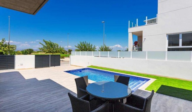Nybygg - Villa - Daya Nueva - Centro